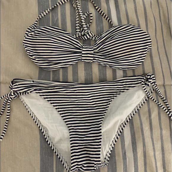 Other - Black and White Striped Bikini Size Large